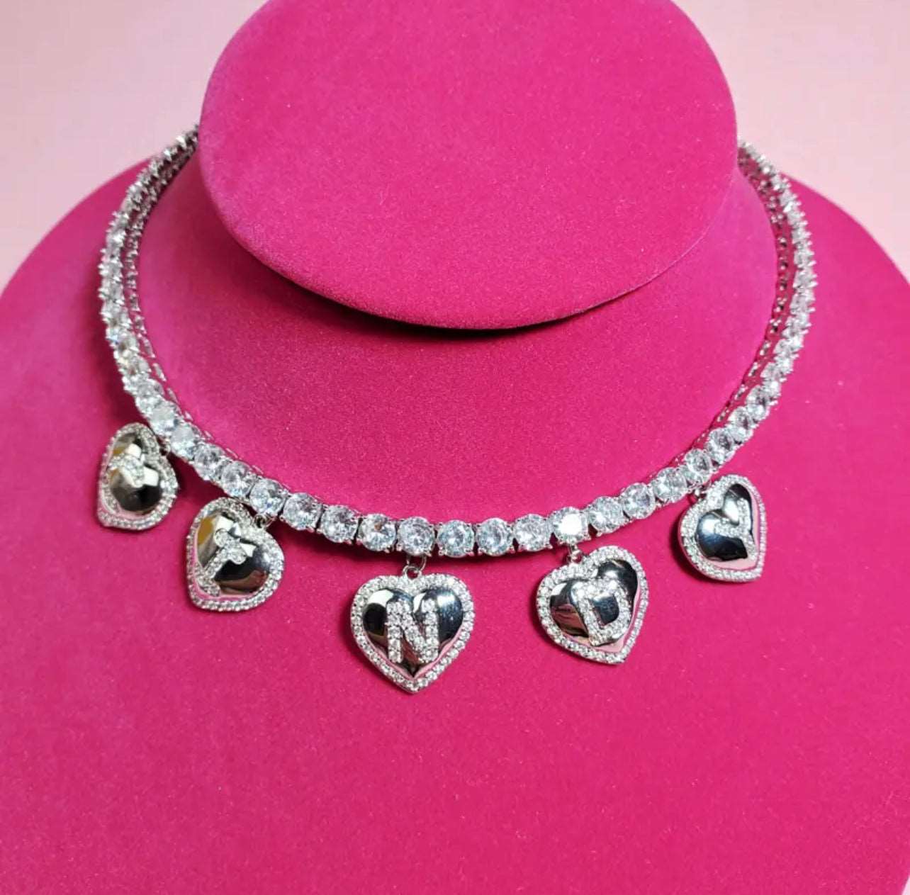 Charming Hearts Choker