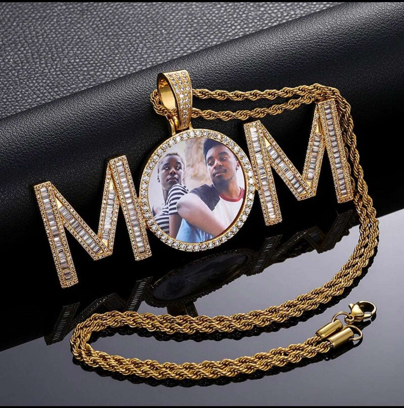 Mom Photo Pendant