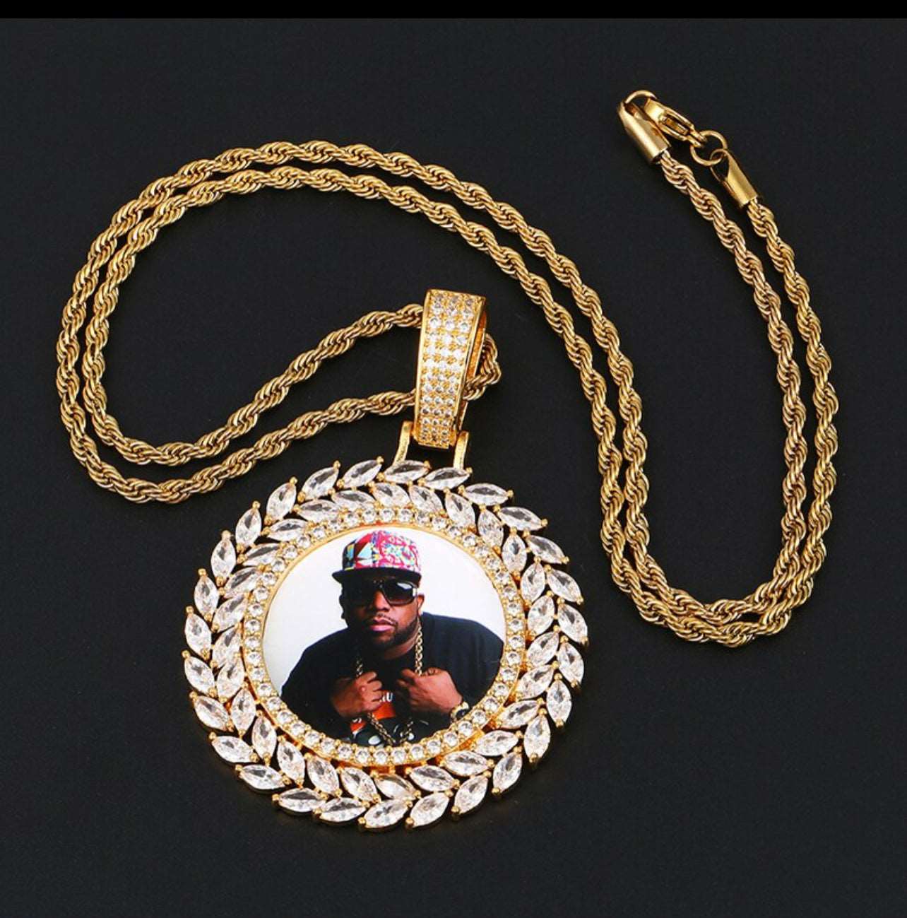 Grain Leaf Photo Pendant