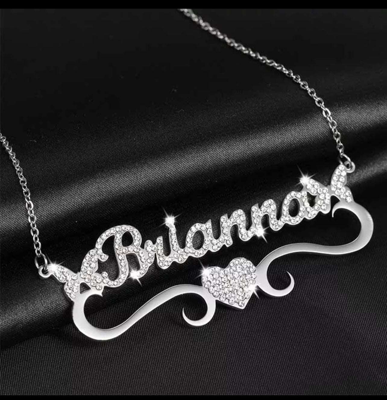 Pretty Wings Necklace