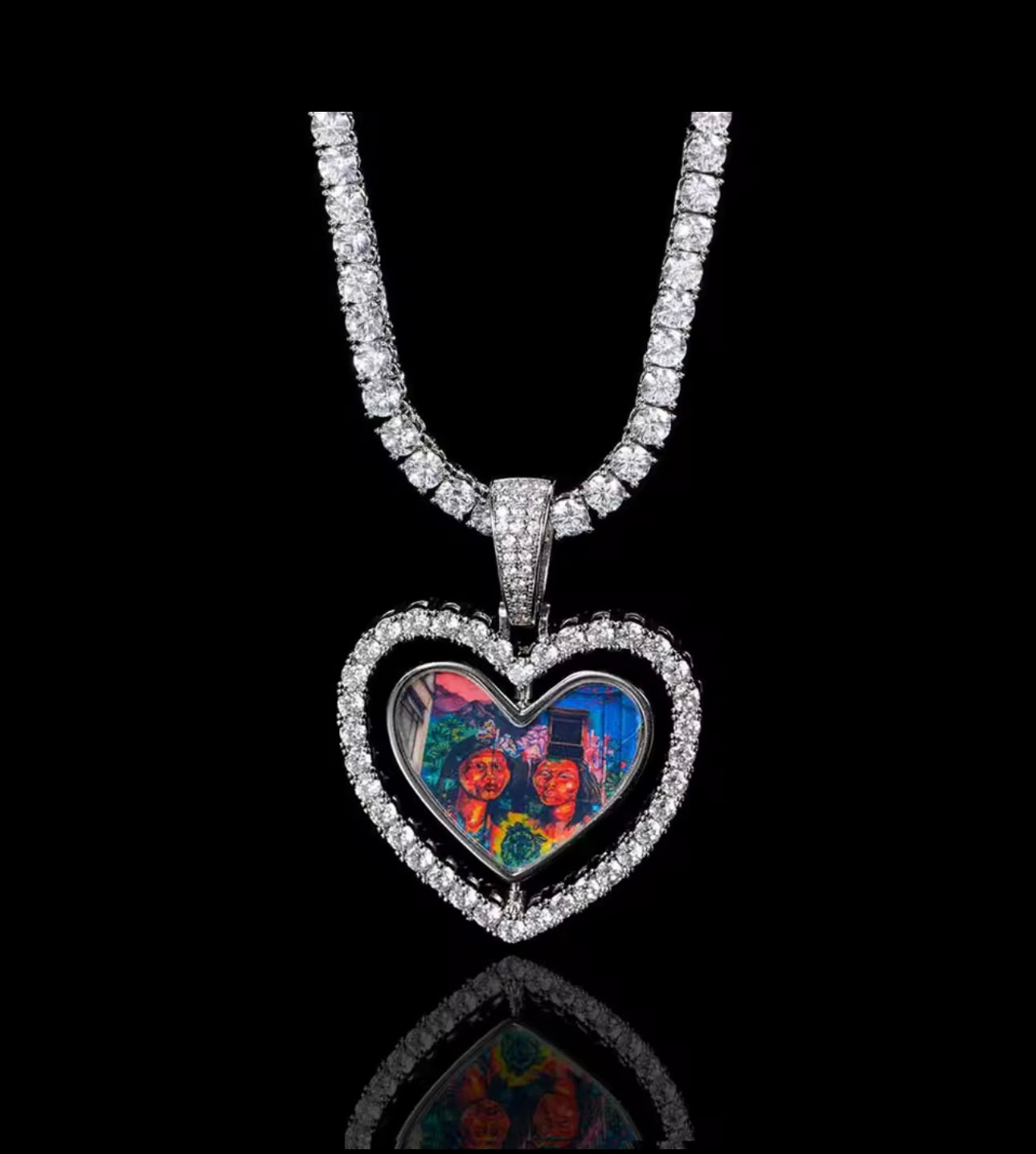 Revolving Heart Photo Pendant