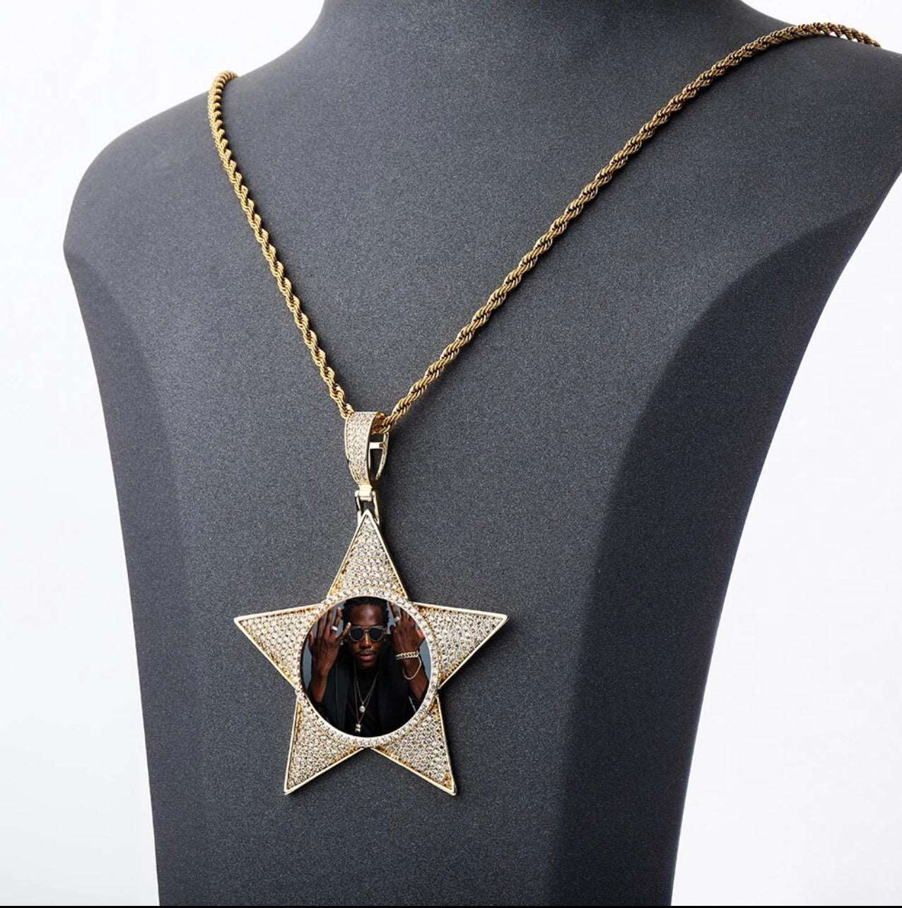 Raising Star Photo Pendant